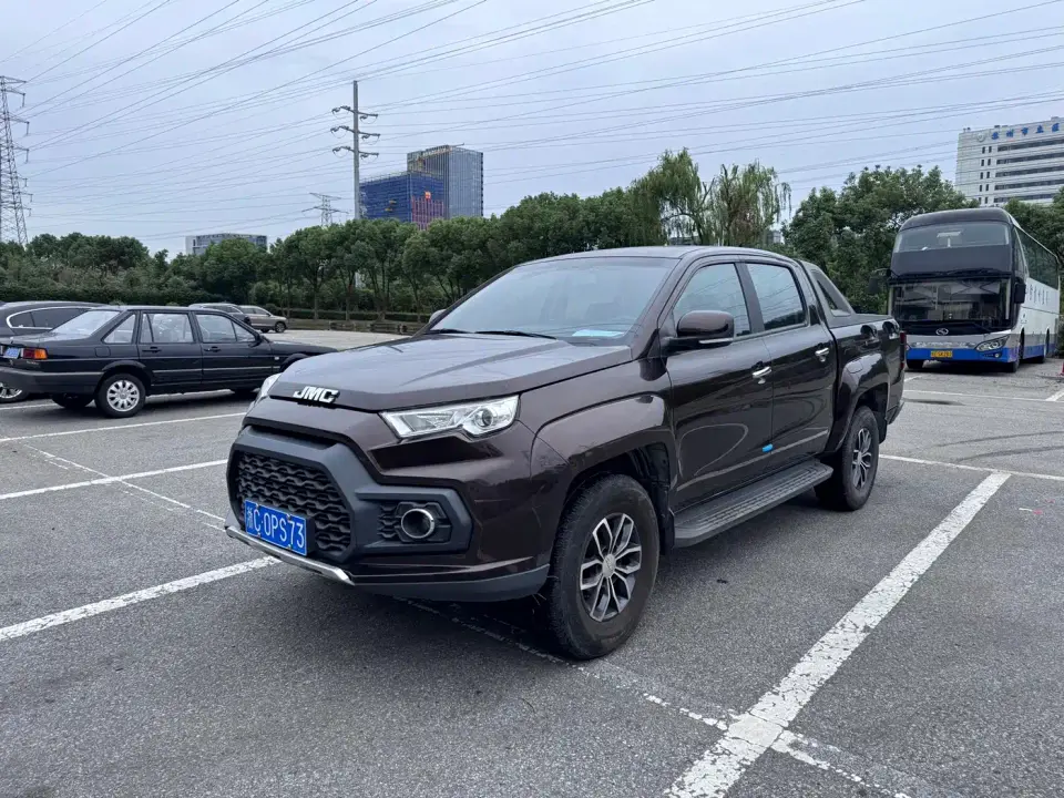 Jiangling Yuhu 7 Model 2.0T Diesel Automatic 2WD Comfort Short Wheelbase China VI JX4D20A6L 2019