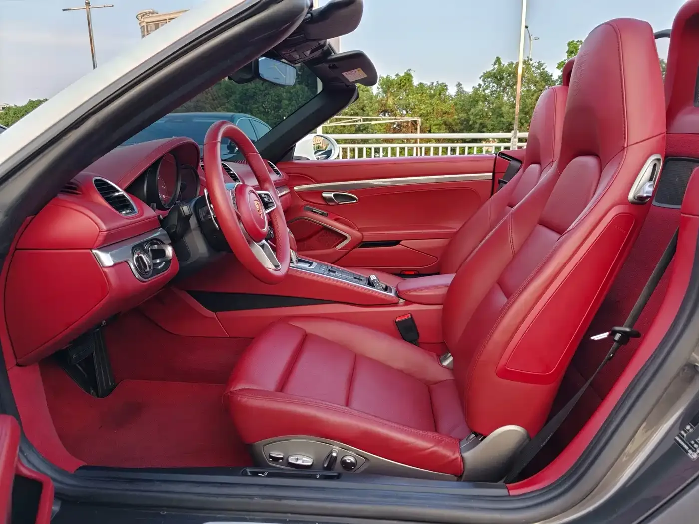 Porsche 718 Boxster 2.0T 2022 — фото 5