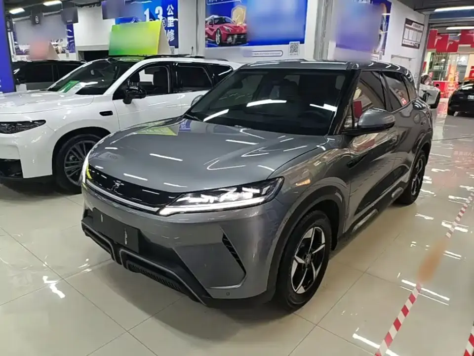 BYD Yuan UP 401KM Leading Edition 2025