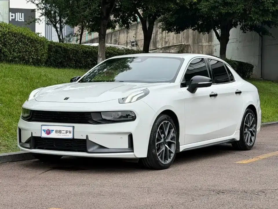 Lynk & Co 03 1.5TD DCT Jin Pro 2021