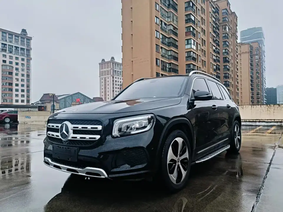 Mercedes-Benz GLB-Class Model GLB 200 Fashion Edition 2022