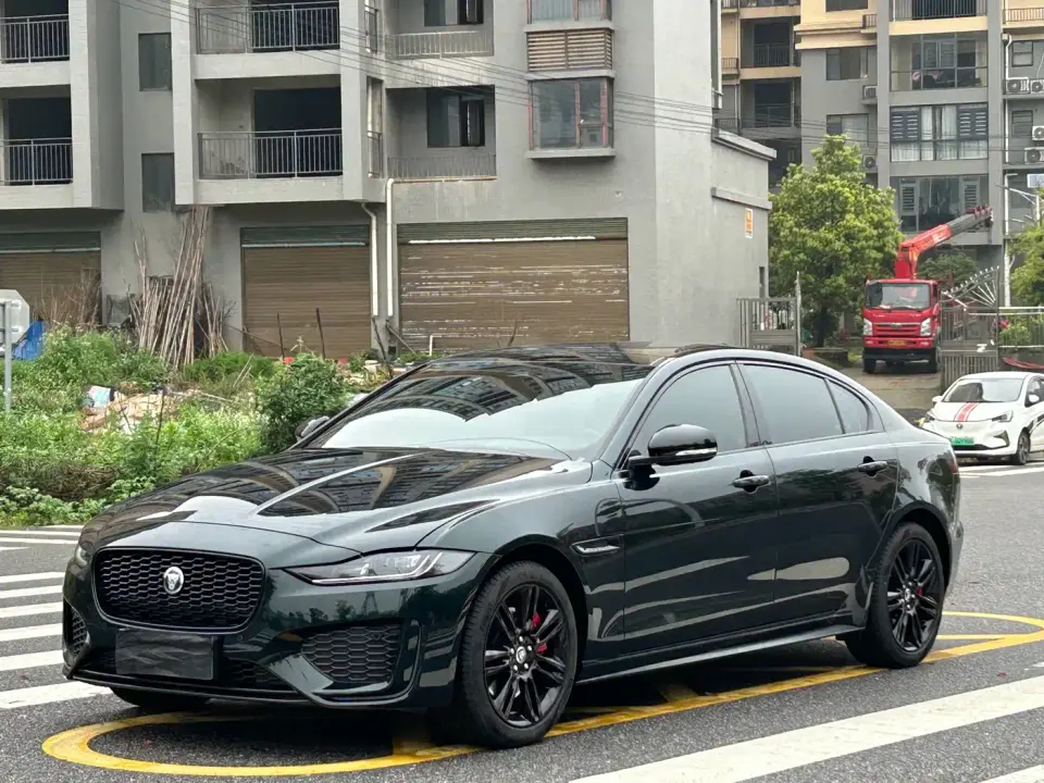 Jaguar XEL 2.0T 250PS R-DYNAMIC 90th Anniversary Edition 2025