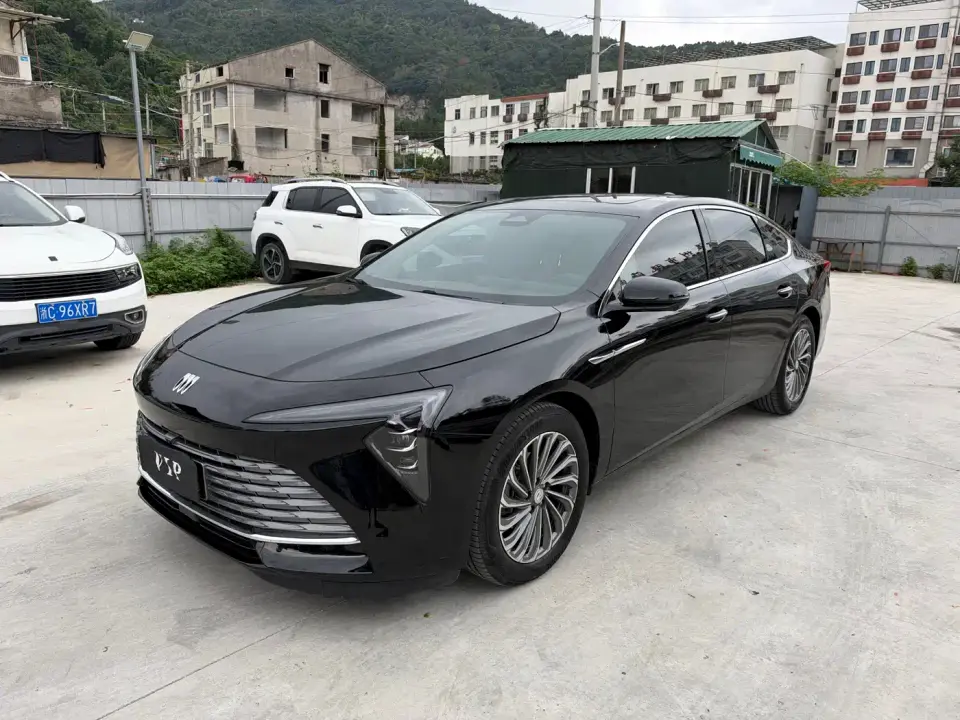 Buick LaCrosse 28T Yuezun Edition 2024