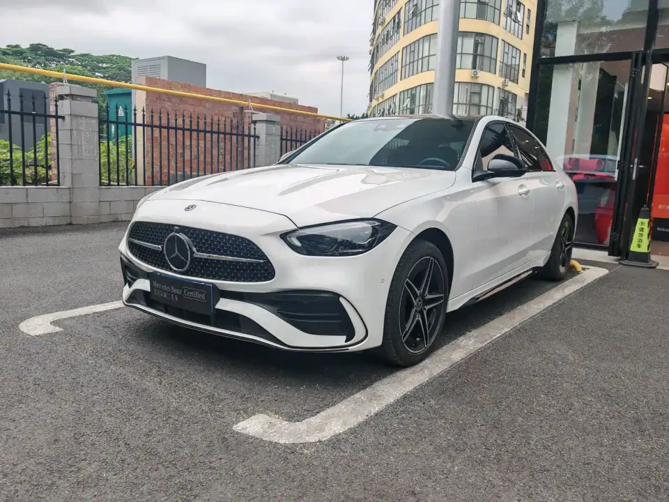 Mercedes-Benz C-Class Facelift III C 260 L Night Sport Edition 2024