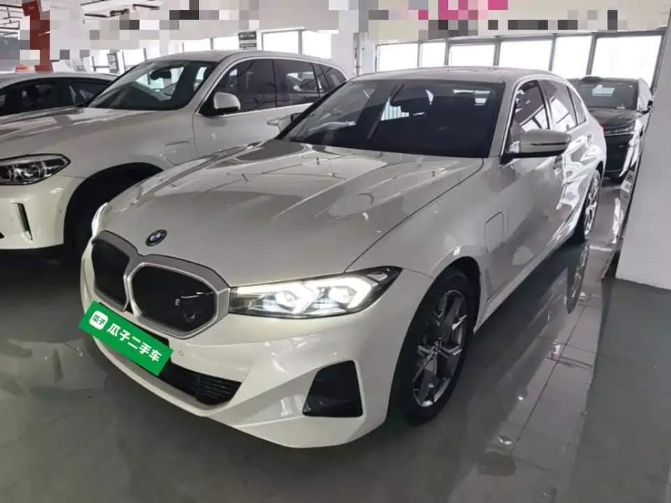 BMW i3 eDrive 35 L 2024