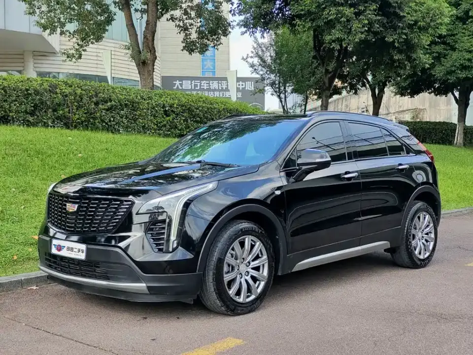 Cadillac XT4 28T FWD Premium Edition 2021