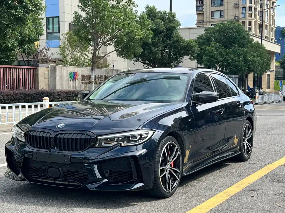BMW 3 Series 325i M Sport Black Night Package 2020