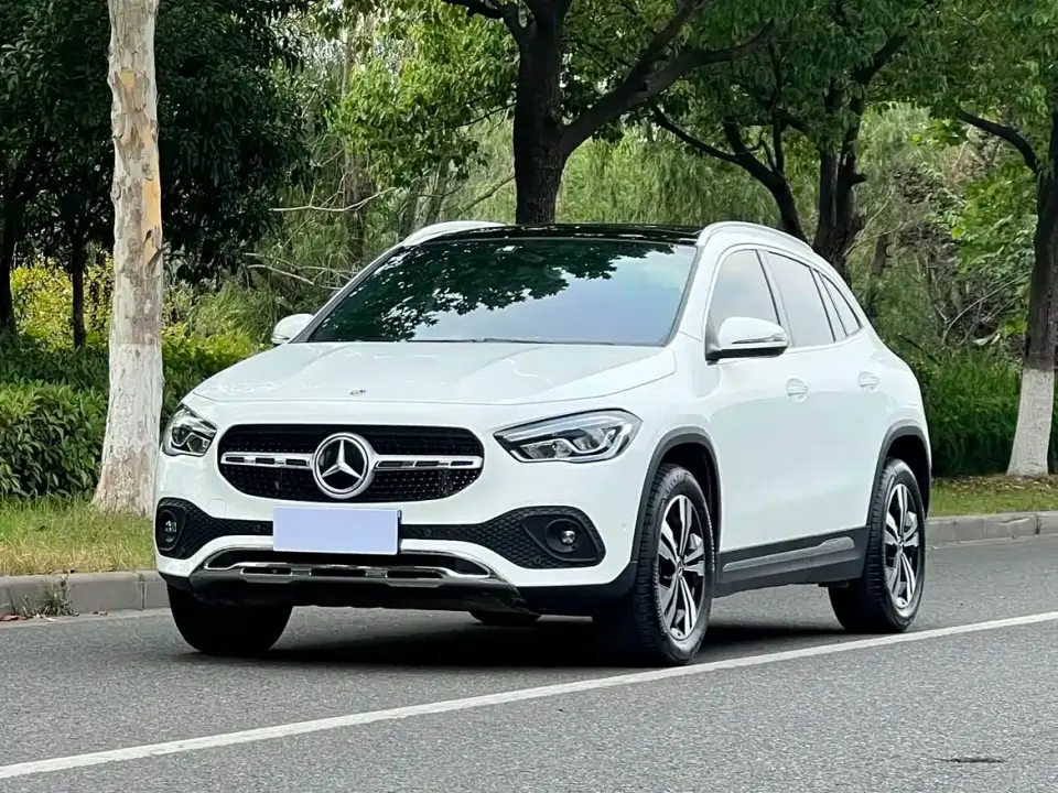 Mercedes-Benz GLA-Class GLA 200 2021