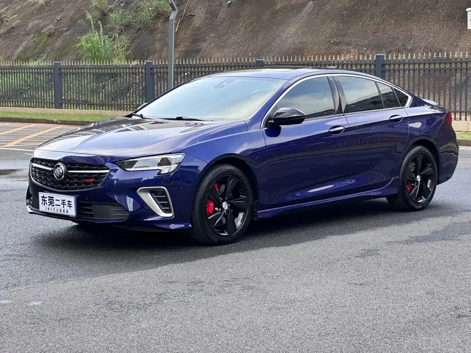 Buick Regal GS Premium Edition 2022