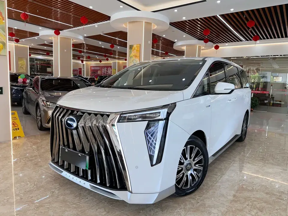 GAC Trumpchi E9 Model E9 Super Fast Charging Champion 2025