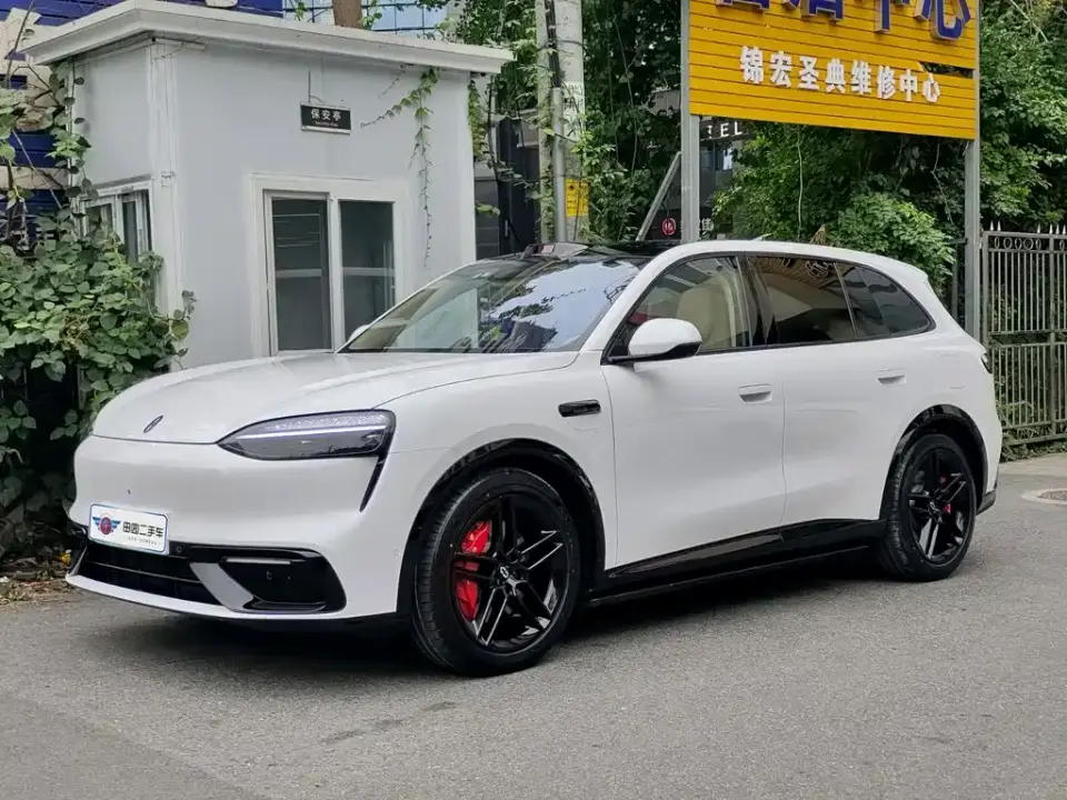 AITO Wenjie AITO M6 2026