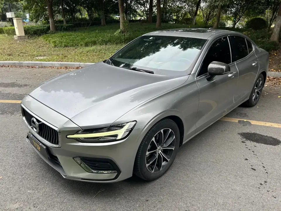 Volvo S60 T4 Smart Elite Luxury 2021