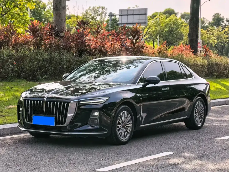 Hongqi H5 2.0T Auto Smart Connect Flag Enjoy 2023