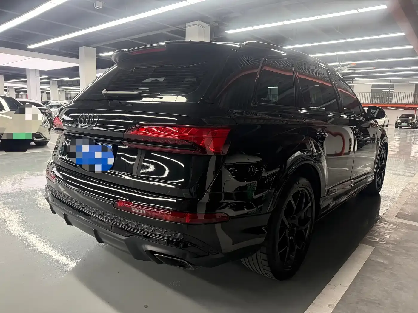 Audi Q7 45 TFSI quattro S line Black Warrior 2024 — фото 16