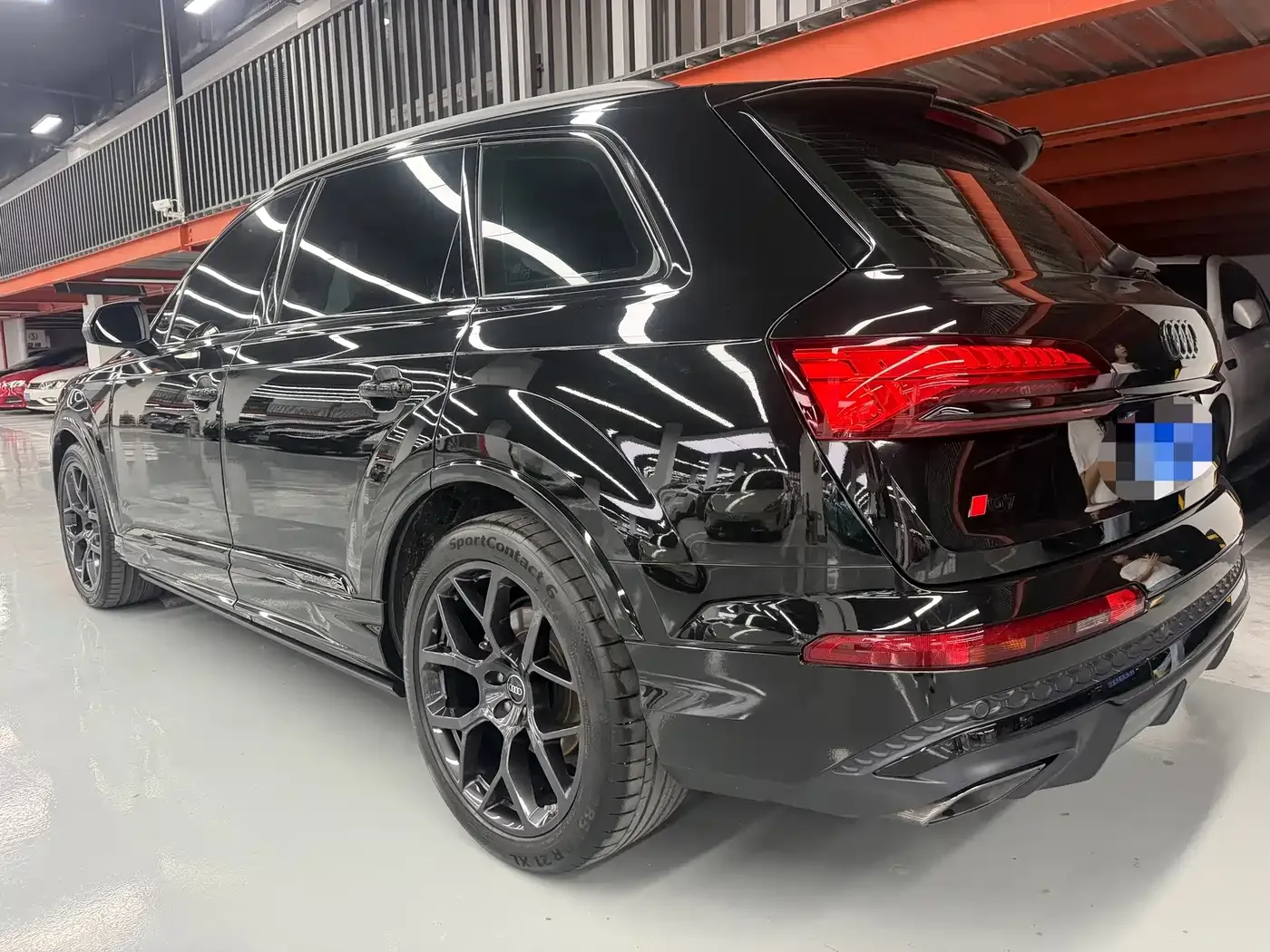 Audi Q7 45 TFSI quattro S line Black Warrior 2024 — фото 18