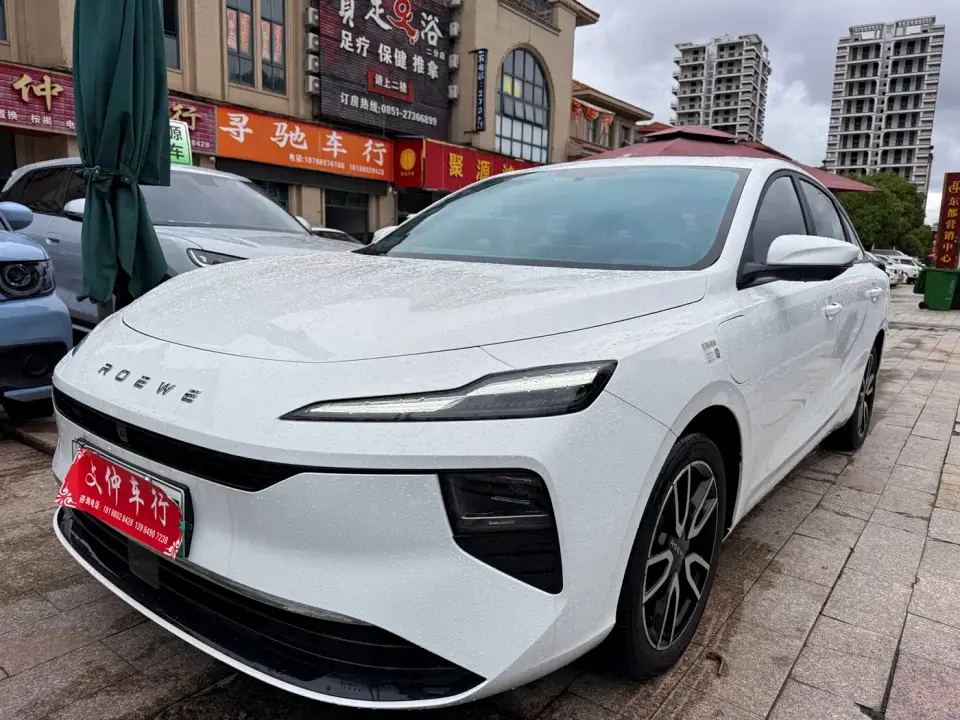 Roewe D6 520km Premium Edition 2025