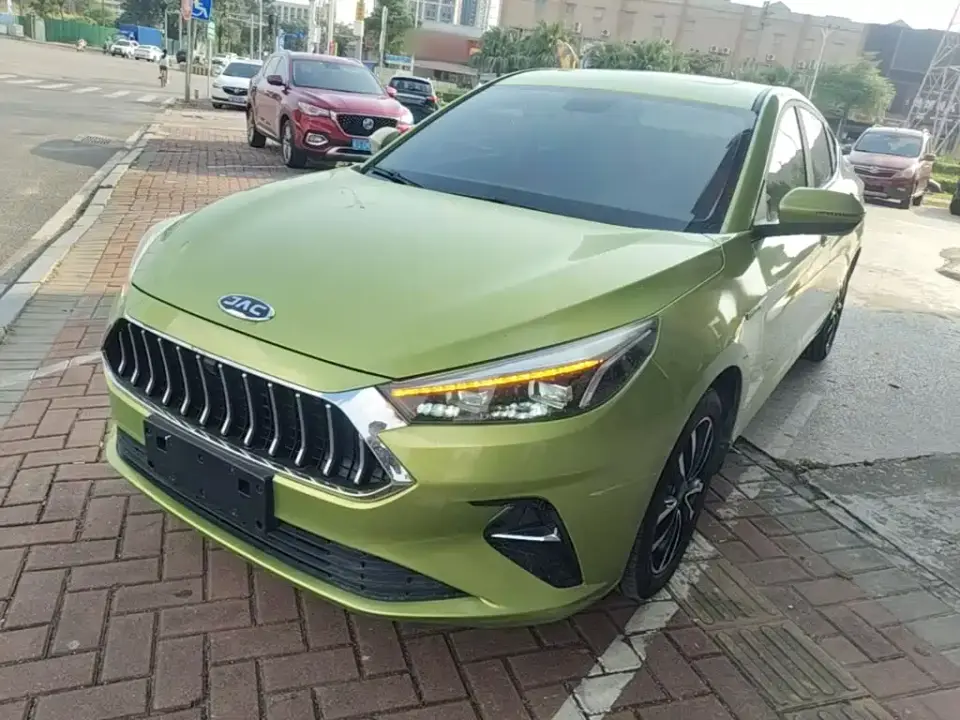 JAC J7 1.5T CVT Surpass Type 2020