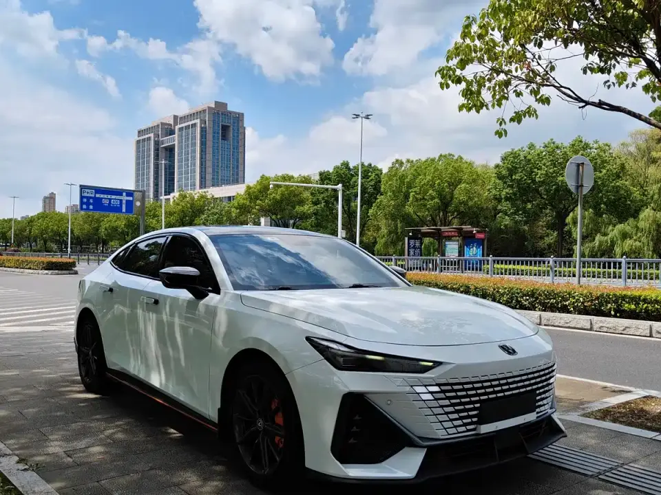 Changan UNI-V 1.5T Sport Edition 2022