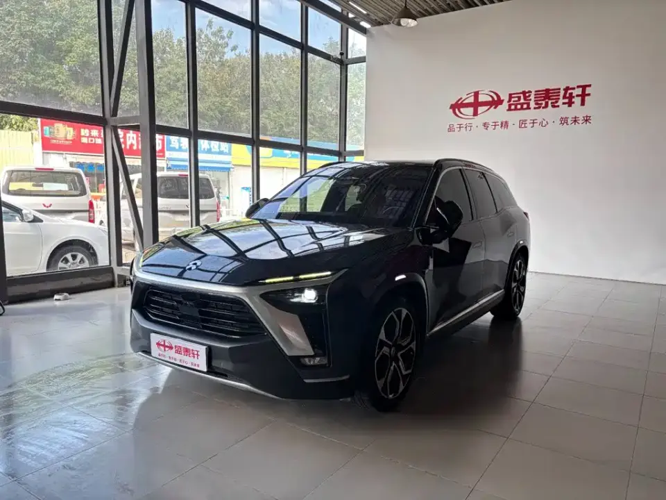 NIO ES8 415KM Signature Edition 6-Seater 2021