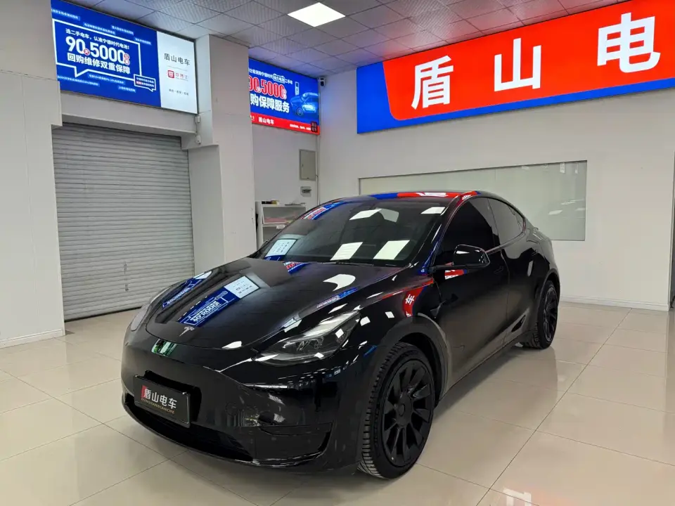 Tesla Model Y Facelift Rear-Wheel Drive Version 2023