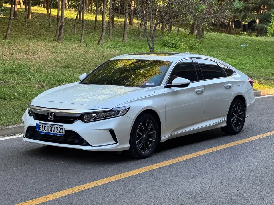 Honda Inspire 260TURBO Elegance 2022
