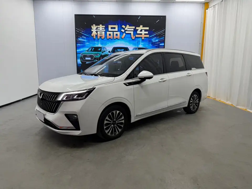 Wuling Motors Wuling Jiachen 1.5T CVT Exclusive Flagship Model 2022