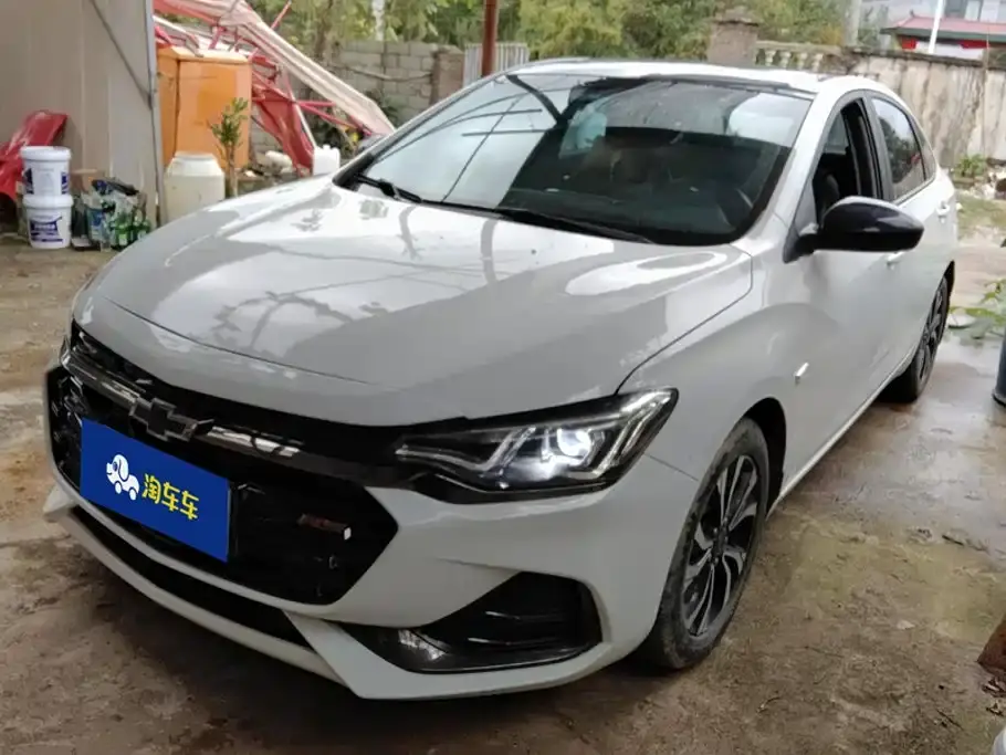 Chevrolet Monza RS 330T Auto Smooth Edition China VI 2020