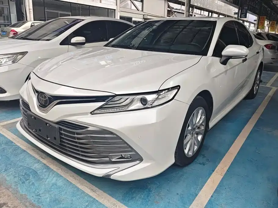 Toyota Camry Facelift 2.0G Luxury Edition 2020