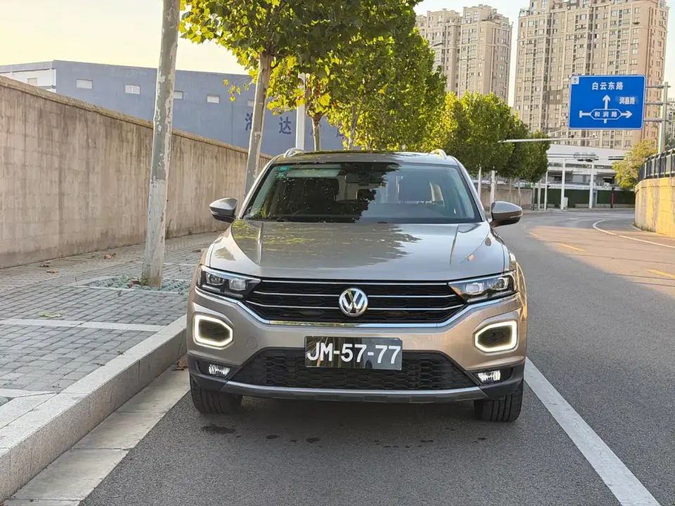 Volkswagen T-ROC 280TSI DSG 2WD Comfort Type China V 2019