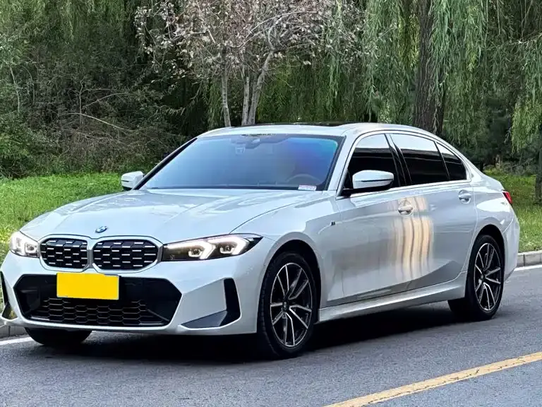 BMW 3 Series 325Li M Sport Package 2023