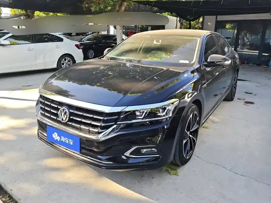 Volkswagen Passat 330TSI Elite Edition China VI 2021