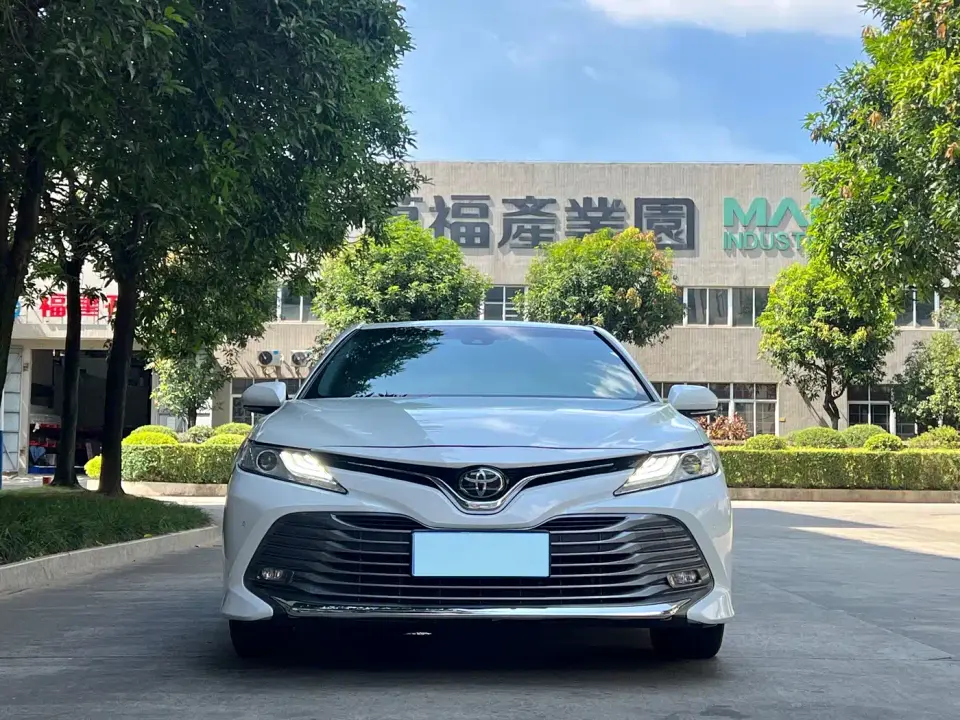 Toyota Camry 2.5G Luxury (China V) 2019