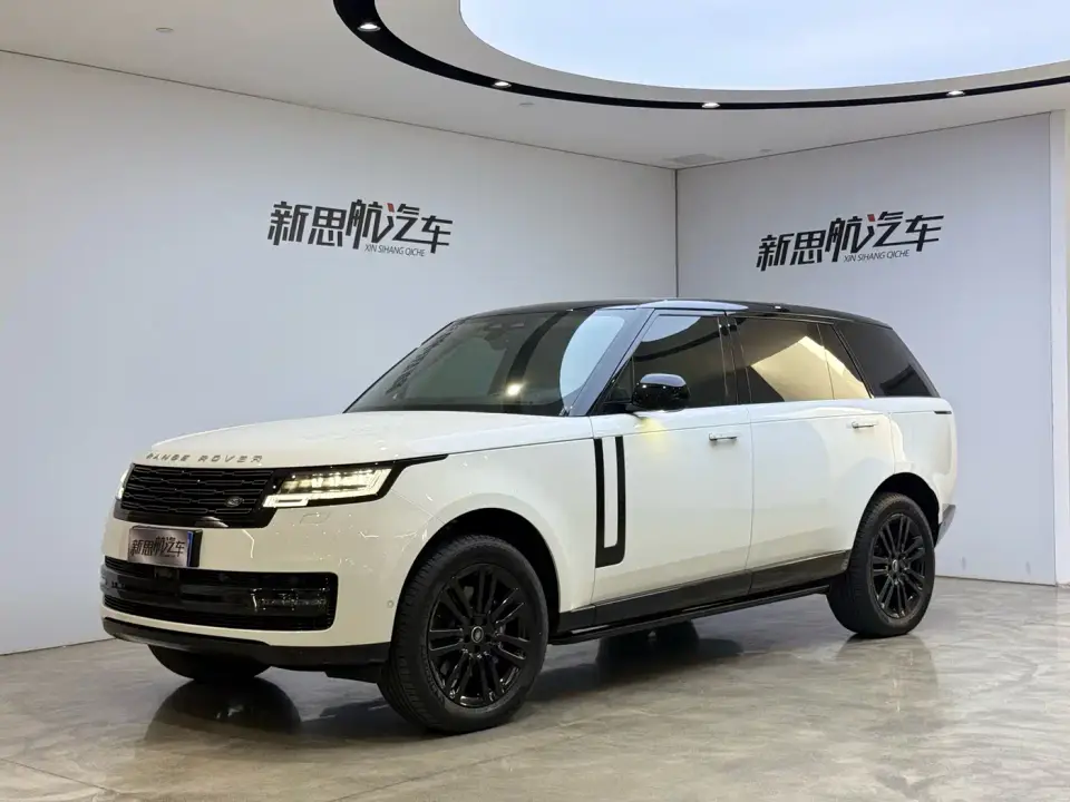 Land Rover Range Rover 3.0 L6 400PS Golden Age Long Wheelbase 2024
