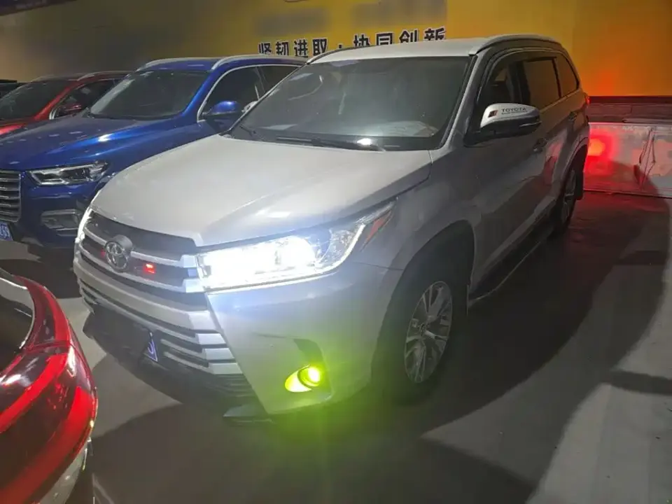 Toyota Highlander 2.0T AWD Elite 7-Seater 2021