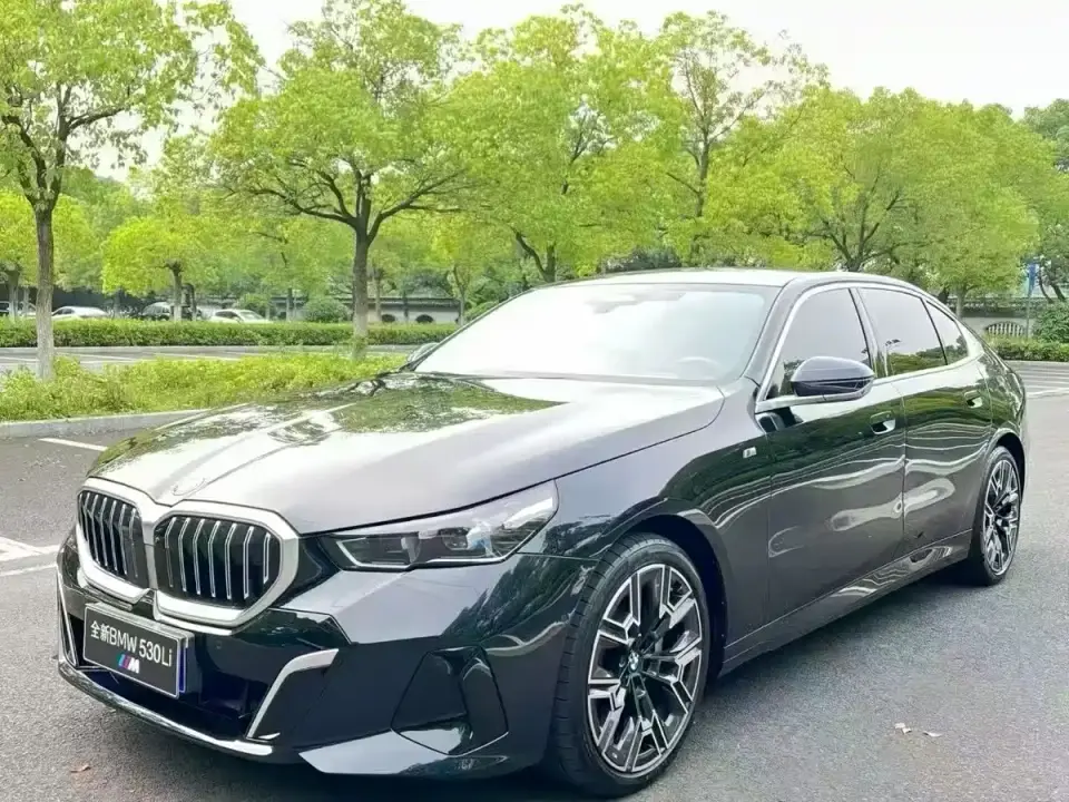 BMW 5 Series 530Li Premium M Sport Package 2025