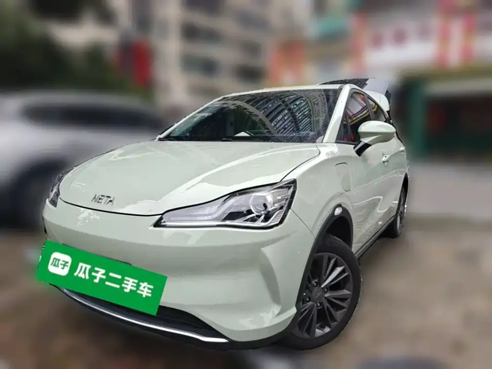 Neta Nezha V Trend 400 Lite 2022