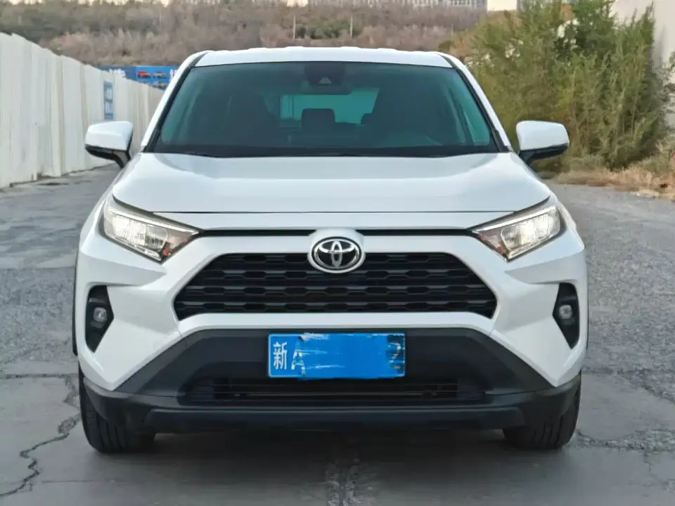 Toyota RAV4 Rongfang 2.0L CVT FWD Urban Edition 2024