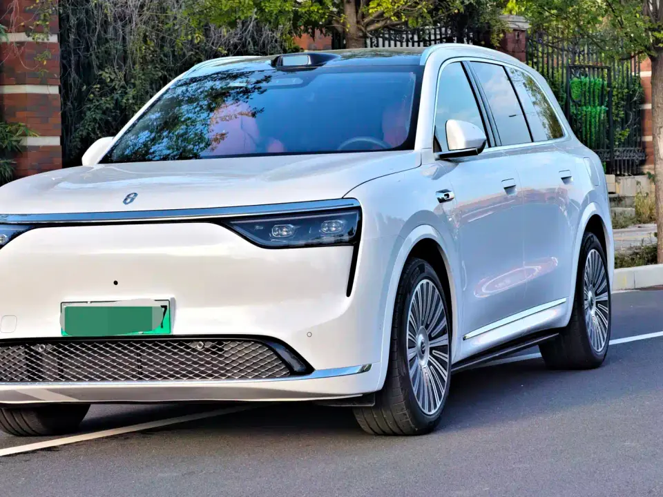 AITO Wenjie AITO M8 Pure Electric Max+ 6-Seater Long Range Version 2025