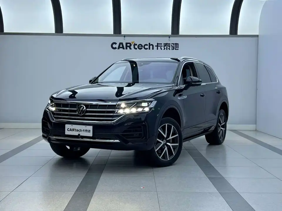 Volkswagen Touareg 3.0TSI R-Line Classic Sport Package 2021