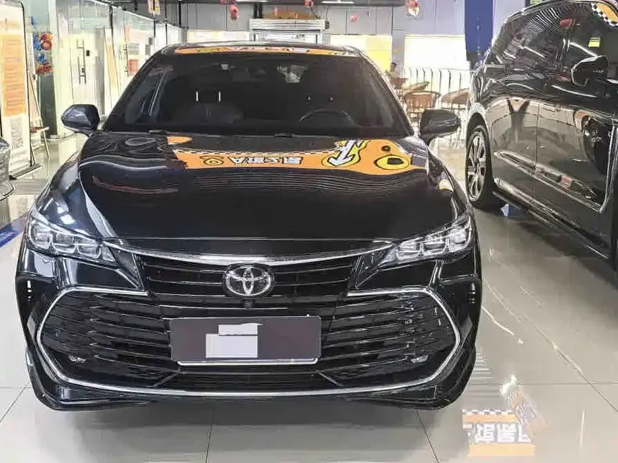 Toyota Avalon 2.5L Touring Noble SPORT Edition 2021