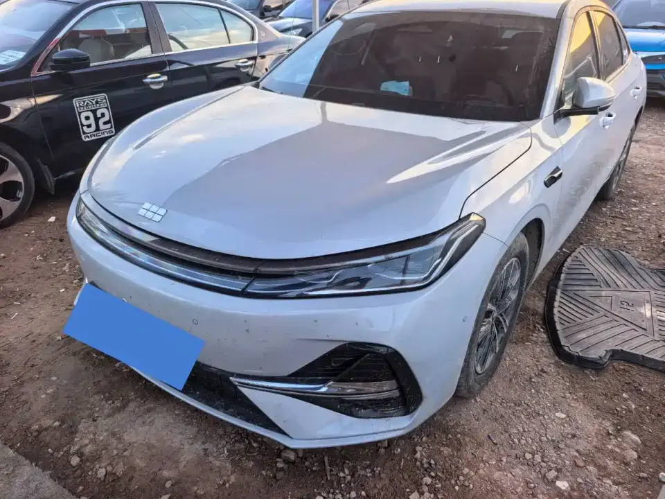 Geely Galaxy Galaxy A7 EM-i 70km Explorer Edition 2026