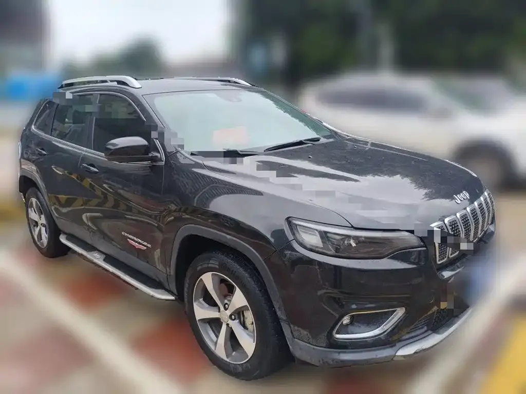 Jeep Cherokee 2.0T 4WD Exploration Edition + Autonomous Driving Package China VI 2019 — фото 3