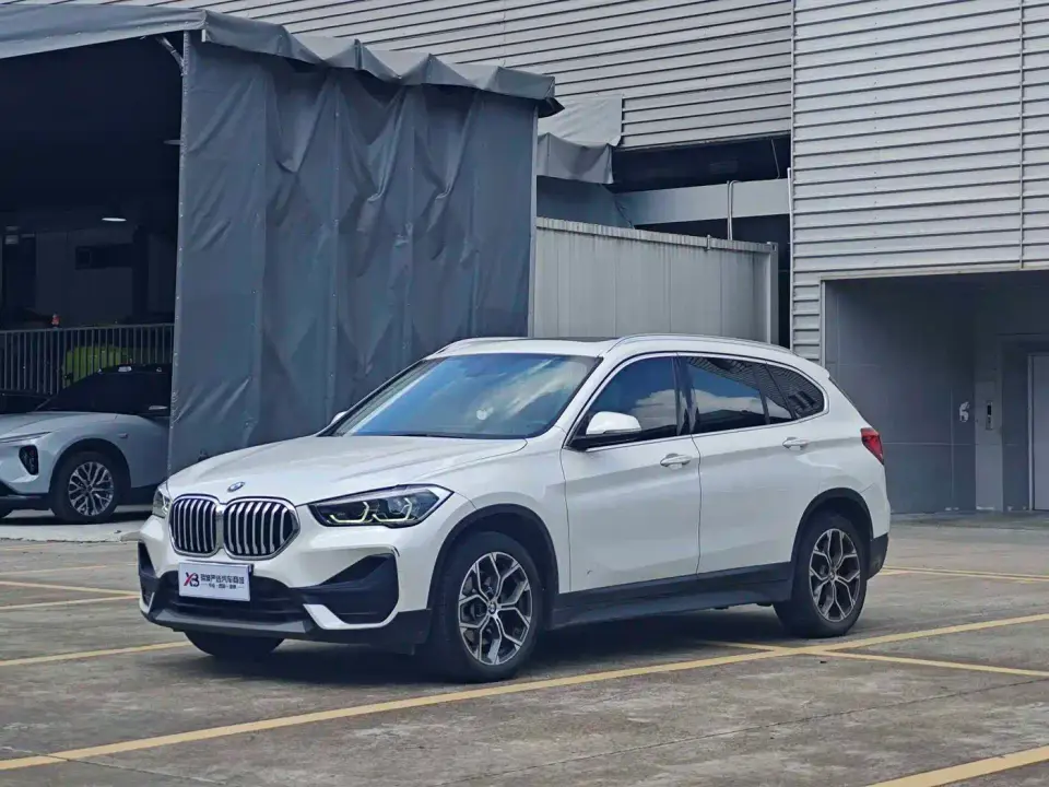 BMW X1 sDrive25Li Leading 2022