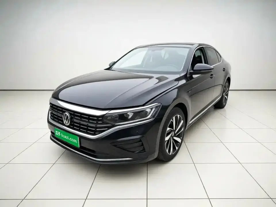 Volkswagen Passat 330TSI Elite Edition 2022