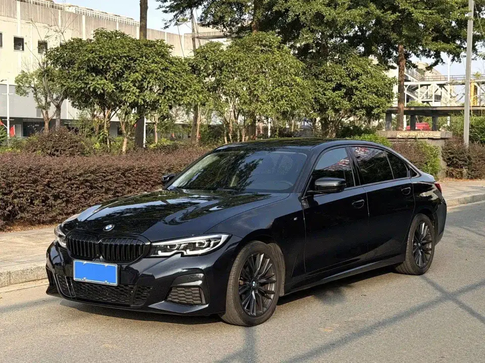 BMW 3 Series 325Li M Sport Night Edition 2021