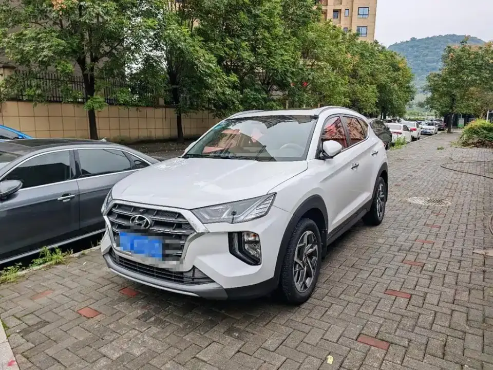 Hyundai Tucson 280TGDi Dual-clutch 2WD Smart Connect Edition China VI 2020