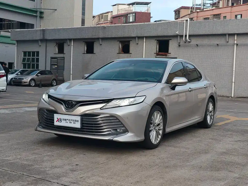 Toyota Camry 2.5G Luxury Edition China VI 2019
