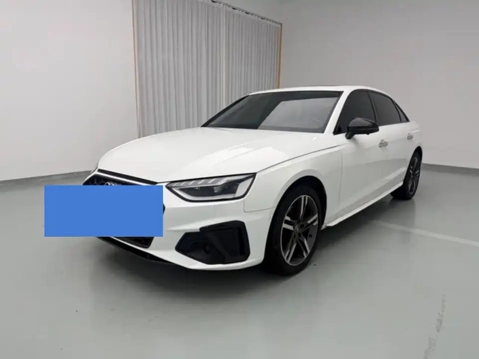 Audi A4L 40 TFSI quattro Luxury Dynamic 2021