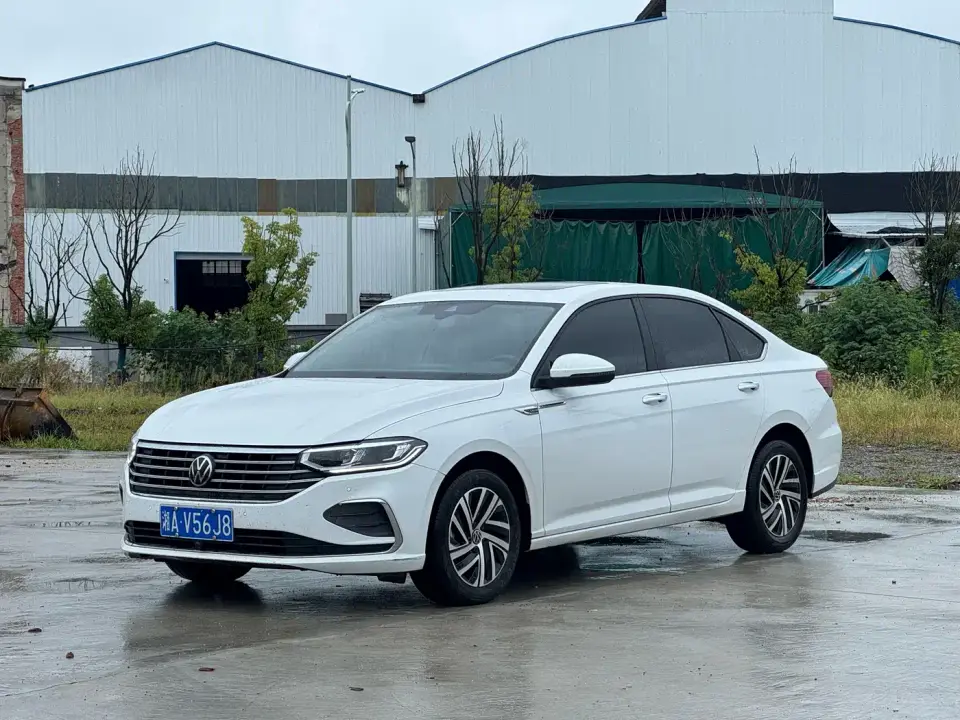 Volkswagen Lavida Model 1.5L Automatic Full Comfort Edition 2024