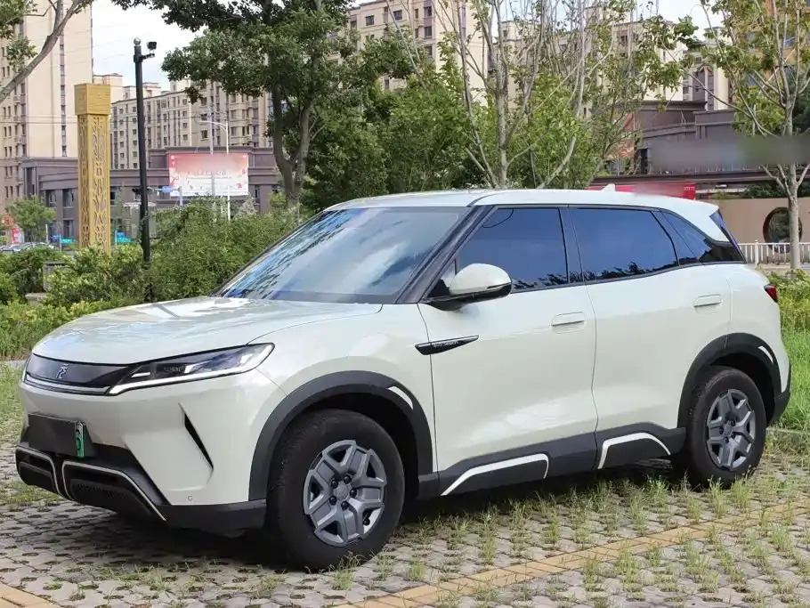 BYD Yuan UP 401KM Vitality Edition 2024